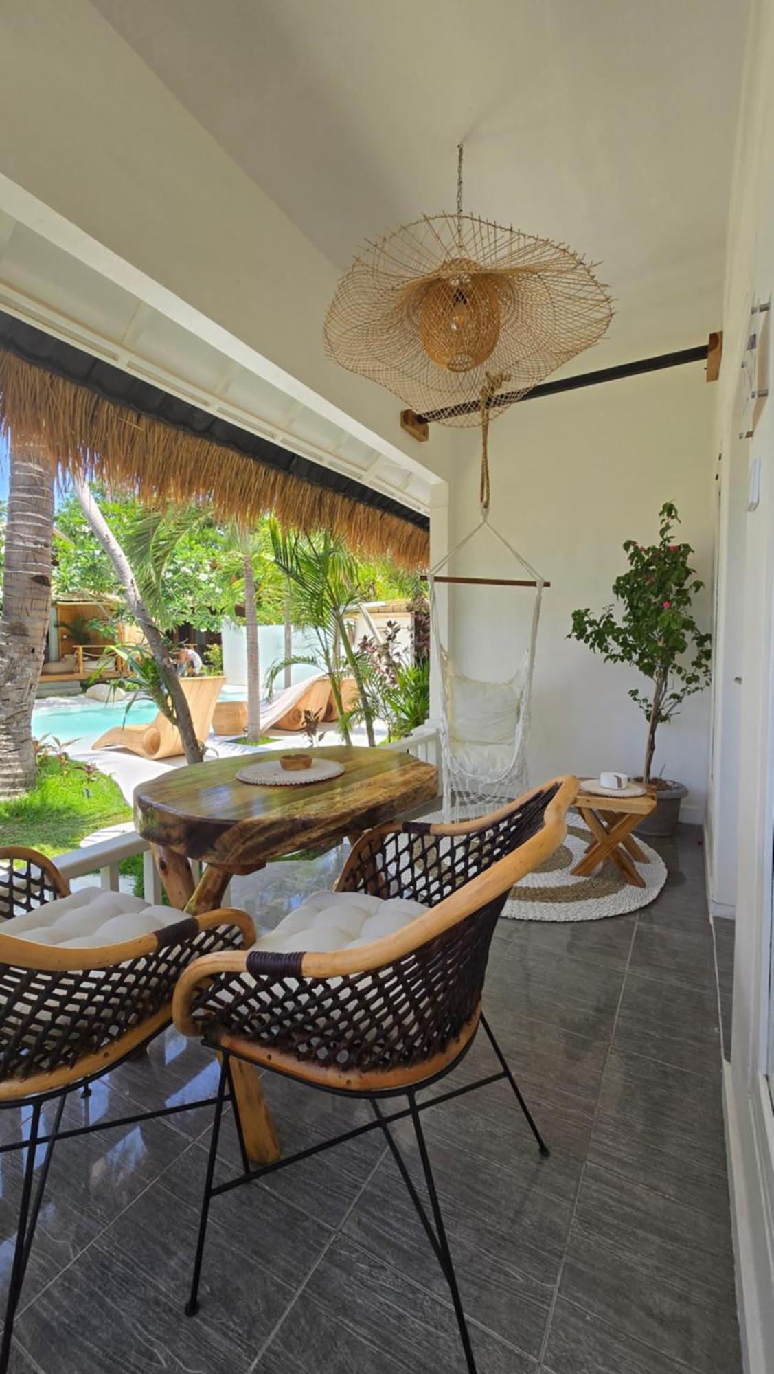 Hotel Les Sables Blancs - Adults Only - גילי אייר מראה חיצוני תמונה